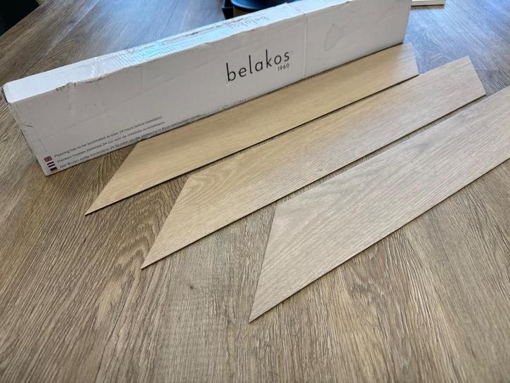 10.00 mtr/2 BELAKOS HONGAARSE PUNT RESTANT, Huis en Inrichting, Stoffering | Vloerbedekking, Nieuw, Overige typen, Crème, Beige