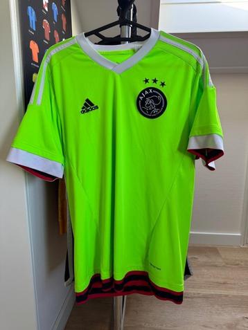 Ajax Uitshirt 2015/16 beschikbaar voor biedingen