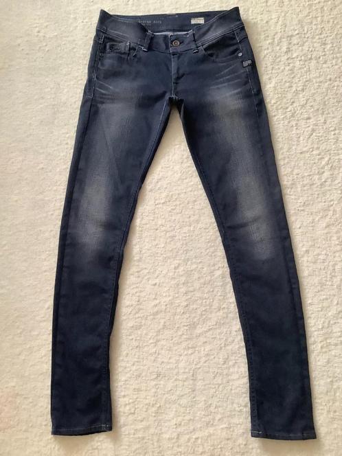 Mooie zwarte spijkerbroek jeans van merk GStarRAW, 30., Kleding | Dames, Spijkerbroeken en Jeans, Zo goed als nieuw, W30 - W32 (confectie 38/40)