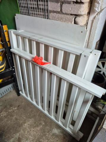 Kinderbox / Ledikant beschikbaar voor biedingen