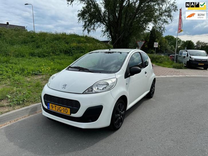 Peugeot 107 1.0 Access Accent Airco Bj 2014, Auto's, Peugeot, Particulier, Te koop, ABS, Airbags, Airconditioning, Electronic Stability Program (ESP)