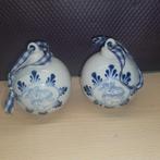 2 delftsblauwe kerstboom kerstballen en klok met engelen., Diversen, Kerst, Ophalen of Verzenden, Zo goed als nieuw
