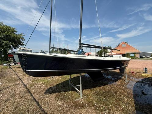 2x Polyvalk! type Hoora & Geuzenvalk NET GELAKT!!!, Watersport en Boten, Open zeilboten, Gebruikt, Valk, 6 meter of meer, Polyester