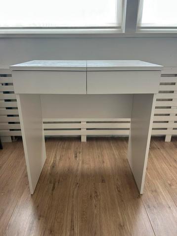 Kaptafel BRIMNES 70x42 beschikbaar voor biedingen