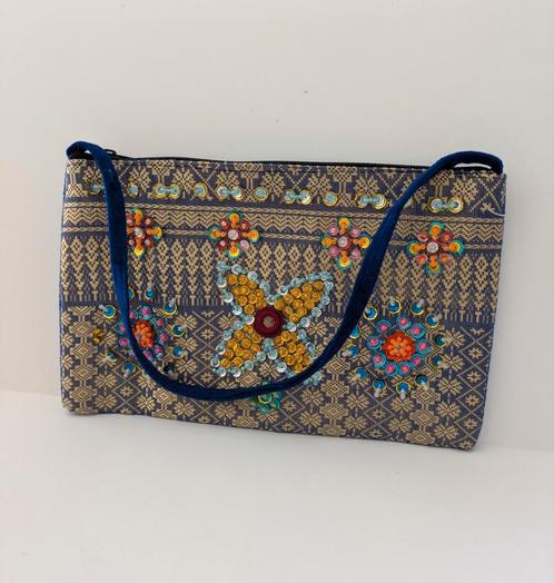 Etui tasje
met prachtige glitters, Sieraden, Tassen en Uiterlijk, Toilettassen, Zo goed als nieuw, Blauw, Ophalen of Verzenden