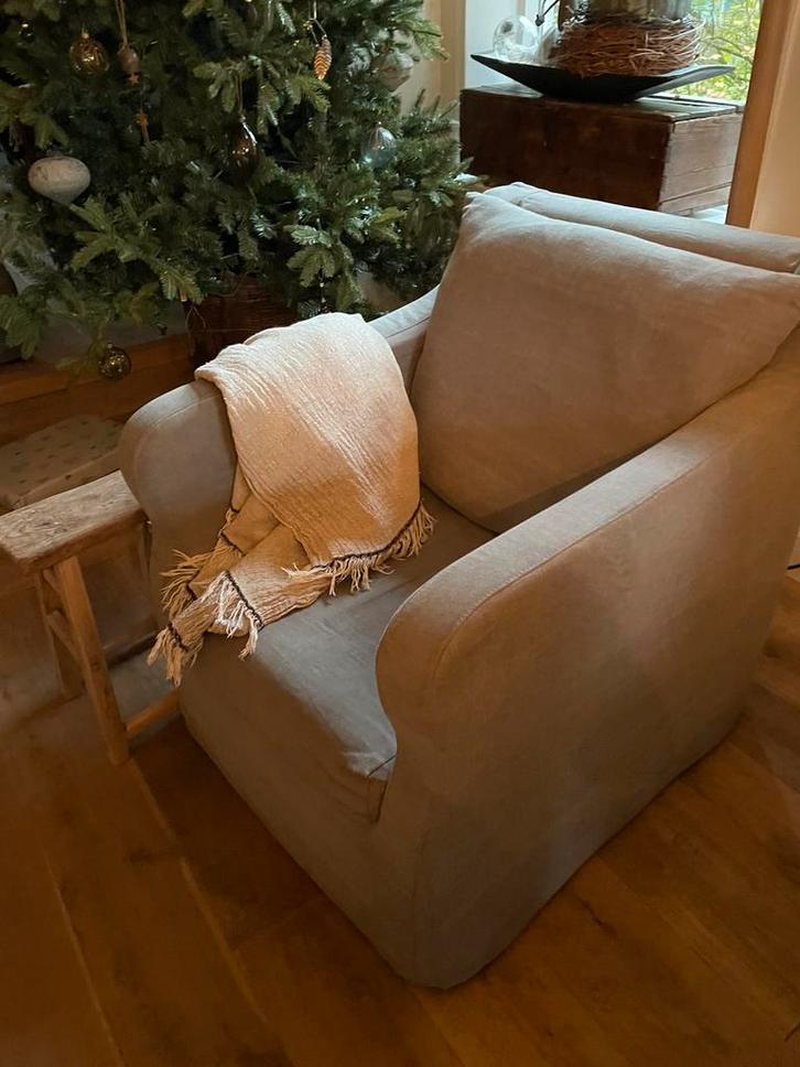 Fauteuil stoer en sober in stijl van Hoffz Aura Peeperkorn, Huis en Inrichting, Fauteuils, Zo goed als nieuw, Stof, 75 tot 100 cm