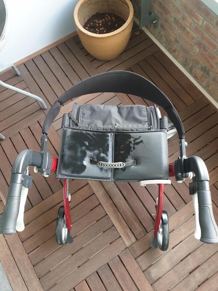 tnl rollater travixx deluxe tuscan red s (c), Diversen, Rollators, Gebruikt, Lichtgewicht, Opvouwbaar, Ophalen