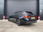 BMW 5-Serie Touring 530e 292pk | dec. 2022 | PANO | M-Sport, Auto's, BMW, Automaat, 1998 cc, Achterwielaandrijving, Zwart