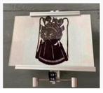 Chinees knipwerk in lijst, in standaard, 15x15 cm, Antiek en Kunst, Ophalen of Verzenden