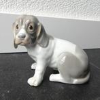 Lladro of Royal Copenhagen hondenbeeldje wit grijs hondje, Verzamelen, Beelden en Beeldjes, Ophalen of Verzenden, Dier, Zo goed als nieuw
