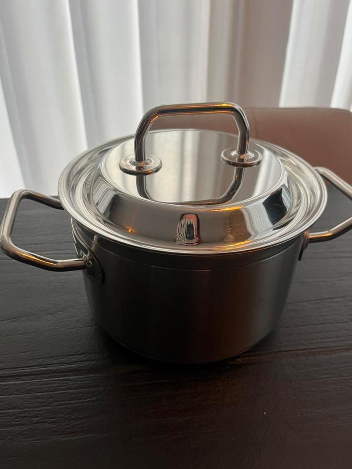 Stijlvolle Sigg kookpan – 20 cm | Zeer goed onderhouden, Huis en Inrichting, Keuken | Potten en Pannen, Zo goed als nieuw, Kookpan of Snelkookpan