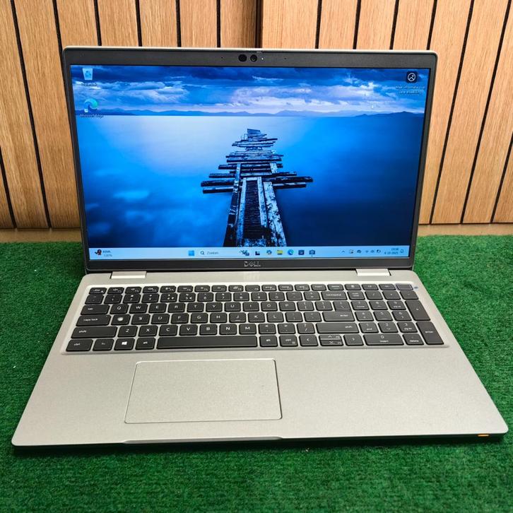 Dell Latitude 5520 Intel Core i7-1185G7 V Pro 16GB 512GB SSD, Computers en Software, Windows Laptops, Zo goed als nieuw