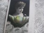 Antieke Art Nouveau Kaart - Dame in Bloem, Verzenden, Voor 1920, Ongelopen, Overige thema's