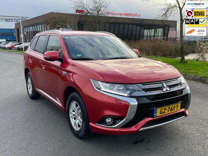 Mitsubishi Outlander 2.0 PHEV Business Edition Aut, Cam, Nav, Auto's, Mitsubishi, Bedrijf, Te koop, Outlander, 4x4, ABS, Achteruitrijcamera
