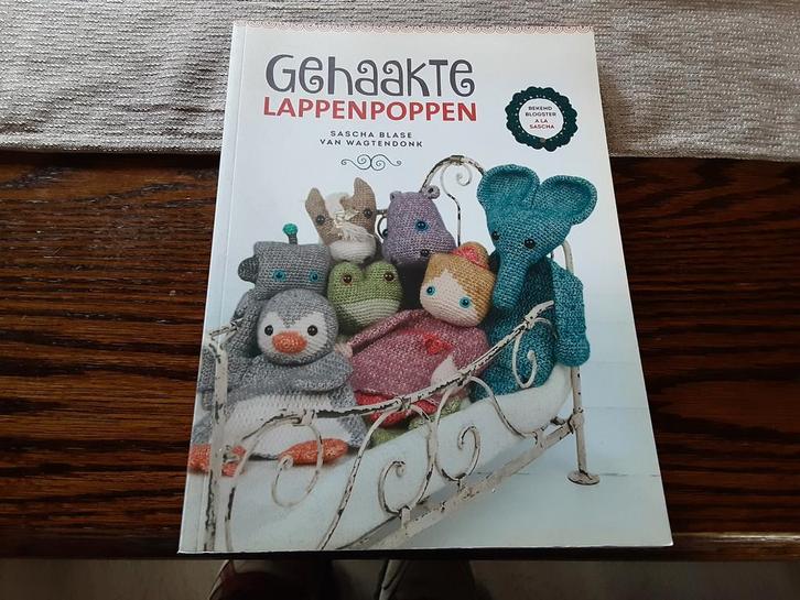 Haakboekje Gehaakte Lappenpoppen, Boeken, Hobby en Vrije tijd, Zo goed als nieuw, Breien en Haken, Geschikt voor kinderen, Ophalen of Verzenden