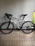 Triban 100 XL racefiets | Zo goed als nieuw, Fietsen en Brommers, Fietsen | Racefietsen, Heren, Ophalen of Verzenden, Zo goed als nieuw