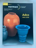 Boek over de fabriek Adco Potten en vazen etc., Ophalen of Verzenden, Zo goed als nieuw