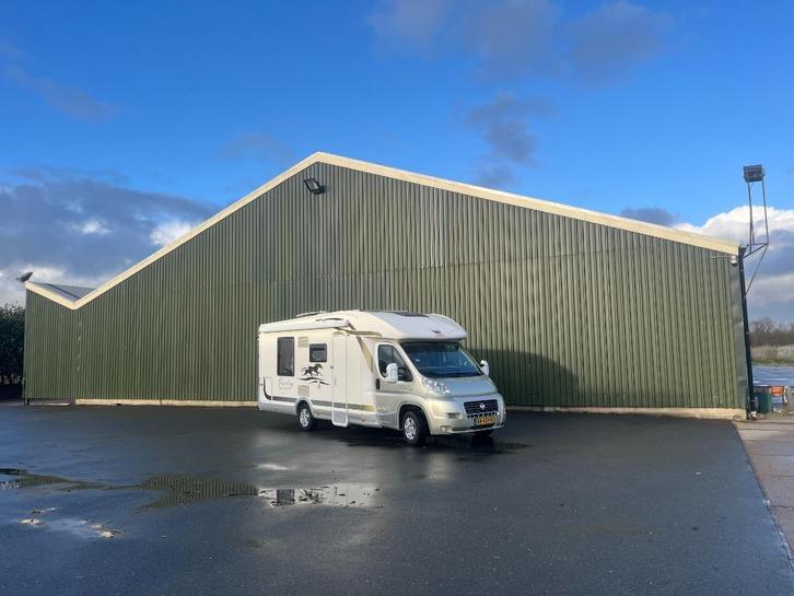 stalling, Caravans en Kamperen, Caravanstallingen