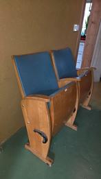 Oude gekoppelde bioscoopstoelen, Antiek en Kunst, Antiek | Meubels | Stoelen en Banken, Ophalen of Verzenden