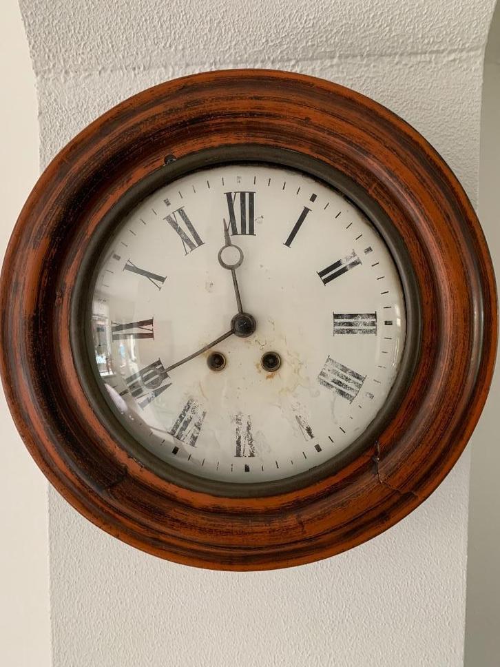 Antieke schoolklok/stationsklok . Junghans, Antiek en Kunst, Antiek | Klokken, Ophalen