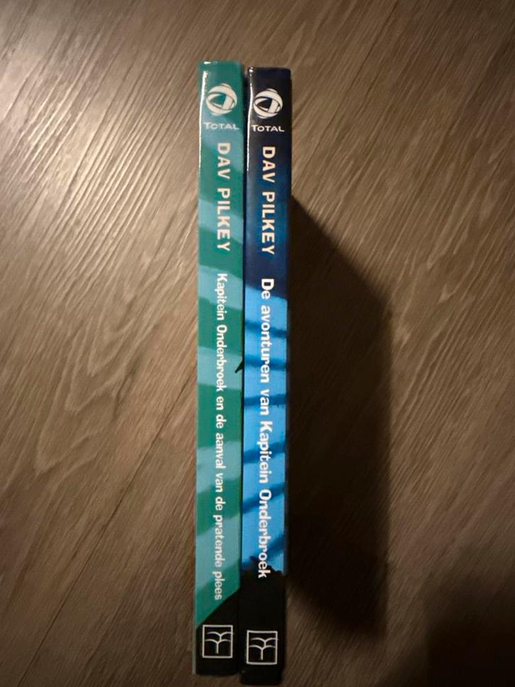 Kapitein Onderbroek - 2 Boeken door Dav Pilkey, Boeken, Kinderboeken | Jeugd | onder 10 jaar, Zo goed als nieuw, Fictie algemeen