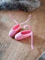 Barbie ballet schoenen ( nr.4), Verzamelen, Poppen, Ophalen of Verzenden, Accessoires