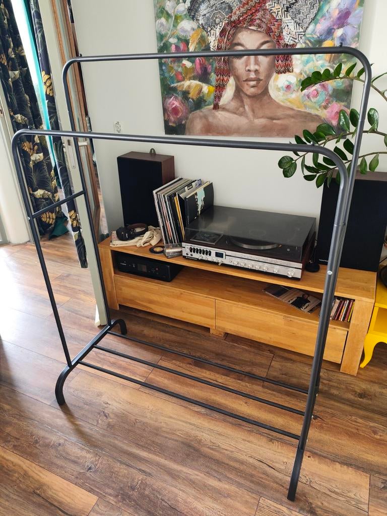 Kledingrek - Praktisch en Stijlvol, Ophalen, Gebruikt