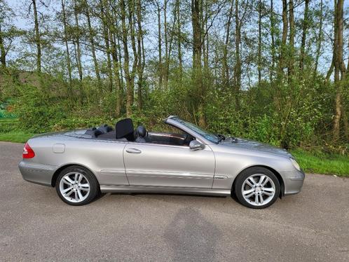 Mercedes CLK-Klasse 2.6 Clk240 Cabriolet AUT 2004 Grijs, Auto's, Mercedes-Benz, Particulier, CLK, ABS, Airbags, Airconditioning