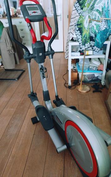 Crosstrainer Kettler Mondeo beschikbaar voor biedingen