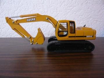 John Deere 200LC 1059F Excavator 1:50 beschikbaar voor biedingen