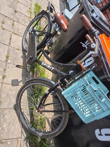 Leuke meiden fiets beschikbaar voor biedingen