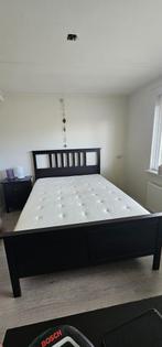 Ikea bed Hemnes met matras 140x200 z.g.a.n, Huis en Inrichting, Slaapkamer | Bedden, 140 cm, Zo goed als nieuw, Hout, Zwart