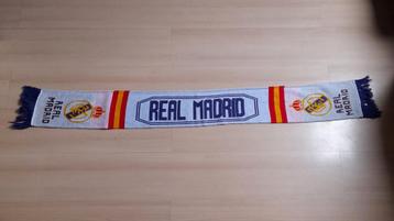 Voetbal sjaal Real Madrid  beschikbaar voor biedingen