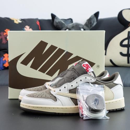 Travis Scott x Air Jordan 1, Kleding | Heren, Schoenen, Nieuw, Sneakers of Gympen, Overige kleuren, Ophalen of Verzenden