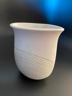 Rorstrand vaasje . Inger Persson. Ipe vaas, Antiek en Kunst, Antiek | Keramiek en Aardewerk, Ophalen of Verzenden