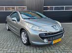 Peugeot 207 CC 1.6 VTi Cabrio, Airco, Nieuwe APK, Auto's, Peugeot, Voorwielaandrijving, Stof, Zwart, 4 cilinders