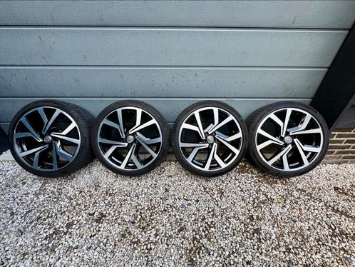Originele Volkswagen Polo GTI 2G Brescia velgen/ wielset 18”, Auto-onderdelen, Banden en Velgen, Banden en Velgen, Zomerbanden