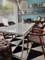 Eettafel van Furnified | wit | marmer, Huis en Inrichting, Ophalen, 50 tot 100 cm, Zo goed als nieuw, 150 tot 200 cm