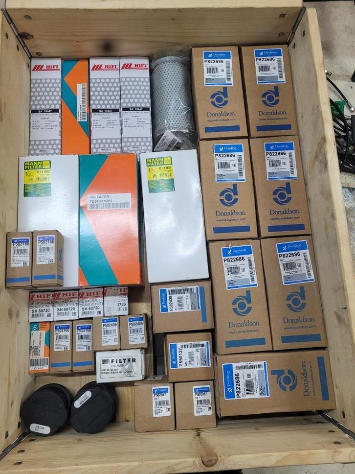 Hydrauliek filters Luchtfilters Brandstoffilters minikraan, Auto-onderdelen, Filters, Nieuw, Ophalen