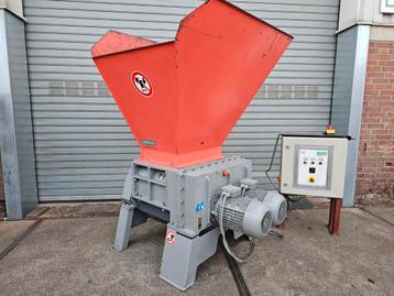 Vierassige hakselaar UNTHA RS30 4S shredder houtbreker weima beschikbaar voor biedingen