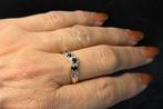 Gouden Vintage ring met edelsteen onyx en diamant. 2025/669., Ophalen of Verzenden, Goud, Ring, Met edelsteen