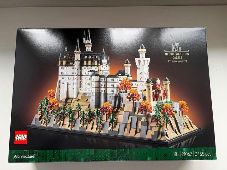 LEGO Architecture Neuschwanstein Kasteel Nie, Kinderen en Baby's, Speelgoed | Duplo en Lego, Nieuw, Lego, Complete set, Ophalen of Verzenden