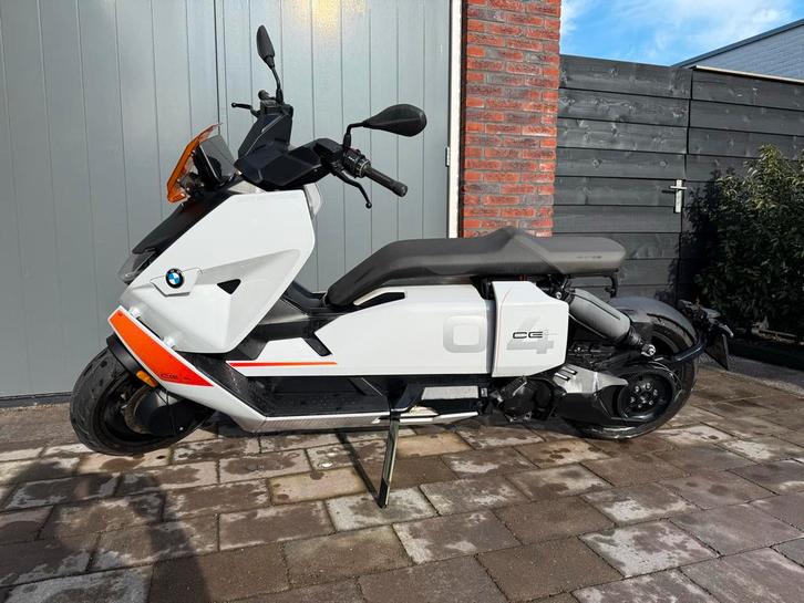 BMW CE 04 - Perfect voor de stad!, Motoren, Motoren | BMW, Particulier, Scooter, Ophalen