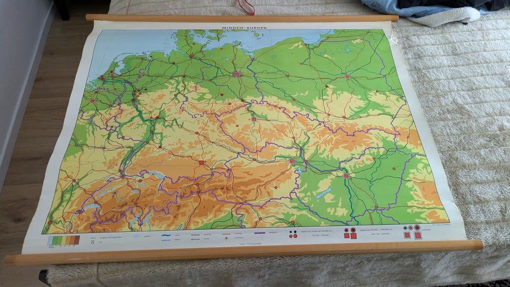 Oude Landkaart van Europa - 1.10m breed, Ophalen of Verzenden, Aardrijkskunde