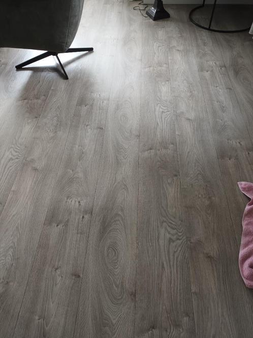 Vinyl vloer kleur grijs Infinity 22104812 Leen Bakker ZGAN, Huis en Inrichting, Stoffering | Vloerbedekking, Zo goed als nieuw