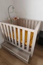 Kinder box + accessoires €40, Ophalen, Zo goed als nieuw, Vierkant, Boxkleed