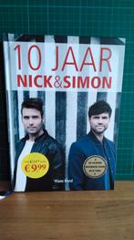 Boek 10 Jaar Nick & Simon (biografie), Nieuw, Ophalen of Verzenden
