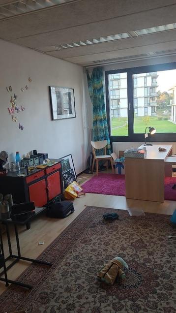 Atelier delen  beschikbaar voor biedingen