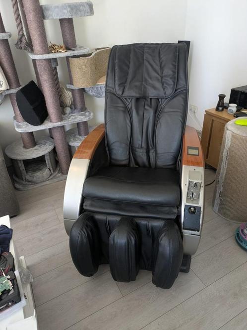 Massage stoel geeft sinds een paar dagen error teken aan, Sport en Fitness, Massageproducten, Gebruikt, Massagestoel of Kussen