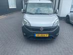 Fiat Doblo C 1.6 Diesel 2015 109545 KM Zijschade, Auto's, Bestelauto's, Voorwielaandrijving, Euro 5, Stof, 4 cilinders